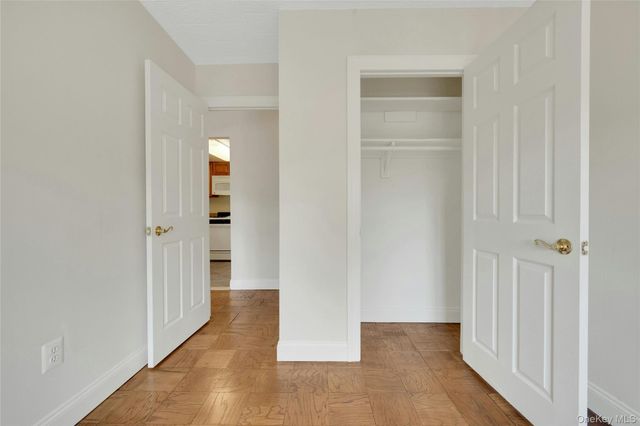2 Park Avenue 4H, Eastchester, NY 10709