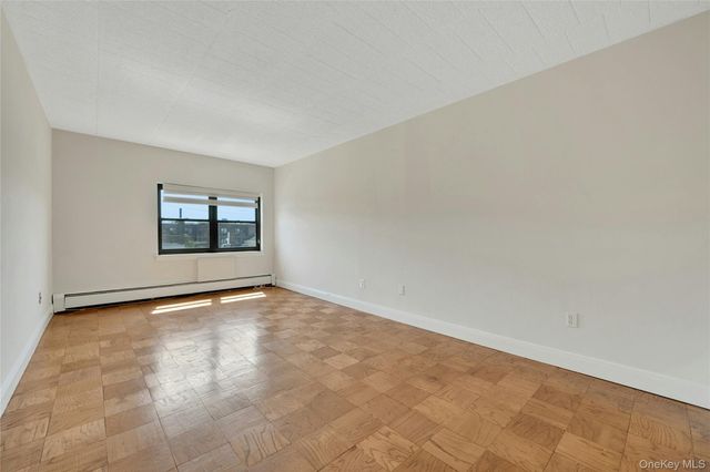 2 Park Avenue 4H, Eastchester, NY 10709