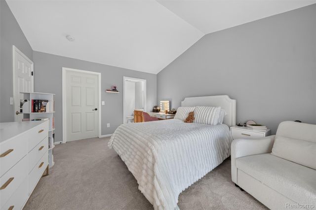 16885 Carriage Way 5, Northville Township, MI 48168
