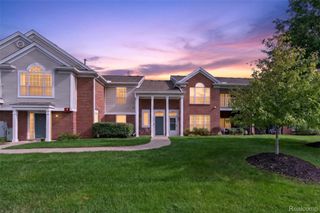 16885 Carriage Way 5, Northville Township, MI 48168