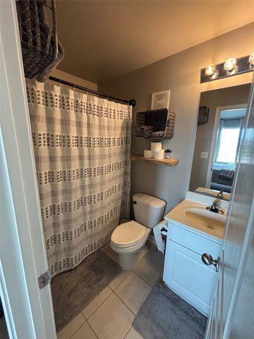 1725 Harvey Mitchell Parkway S 1529, College Station, TX 77840