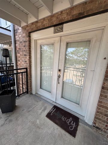 1725 Harvey Mitchell Parkway S 1529, College Station, TX 77840