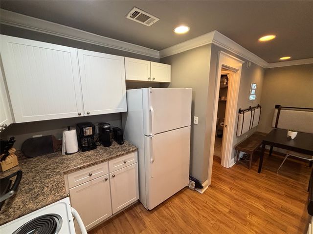 1725 Harvey Mitchell Parkway S 1529, College Station, TX 77840
