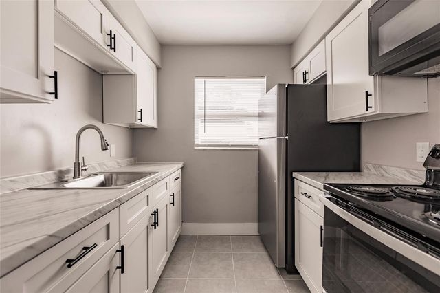 1450 E GIBSON STREET, Arcadia, FL 34266