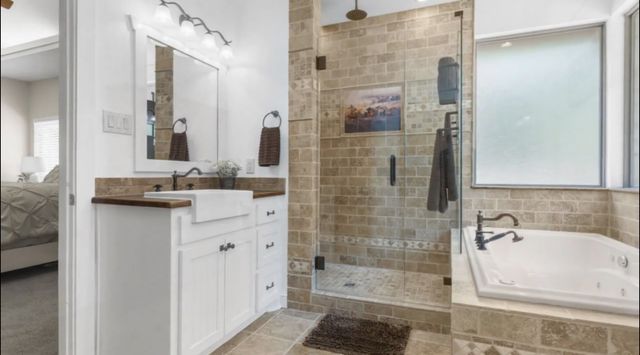 218 River Oaks Drive, Combine, TX 75159
