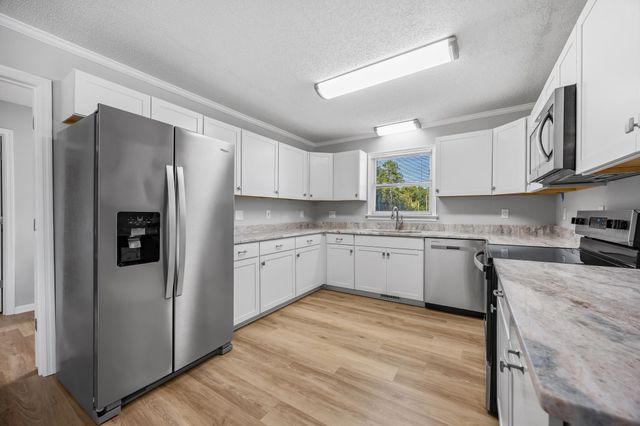 1576 Carl Rd., Conway, SC 29526