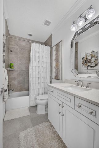 217 Blanca Isles Lane, Jupiter, FL 33478