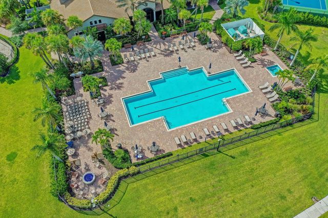 217 Blanca Isles Lane, Jupiter, FL 33478