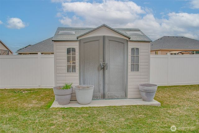 22 NE L Street, Quincy, WA 98848