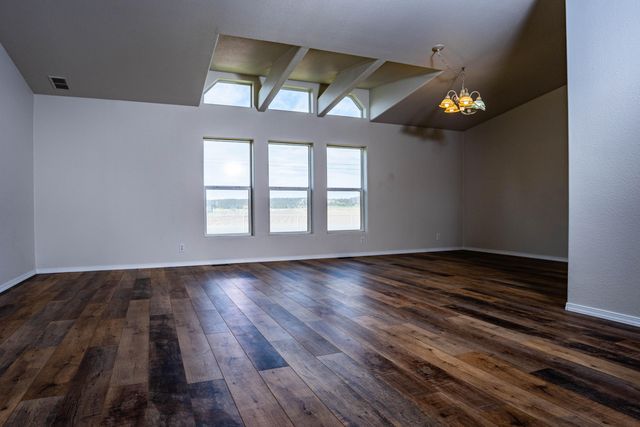 2640 Market Street, Bonanza, OR 97623