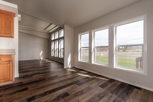 2640 Market Street, Bonanza, OR 97623