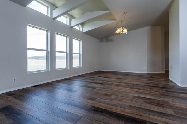 2640 Market Street, Bonanza, OR 97623