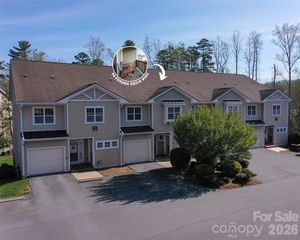 94 Foxden Drive 202, Fletcher, NC 28732