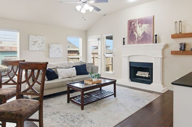 9236 Hunters Court, White Settlement, TX 76108