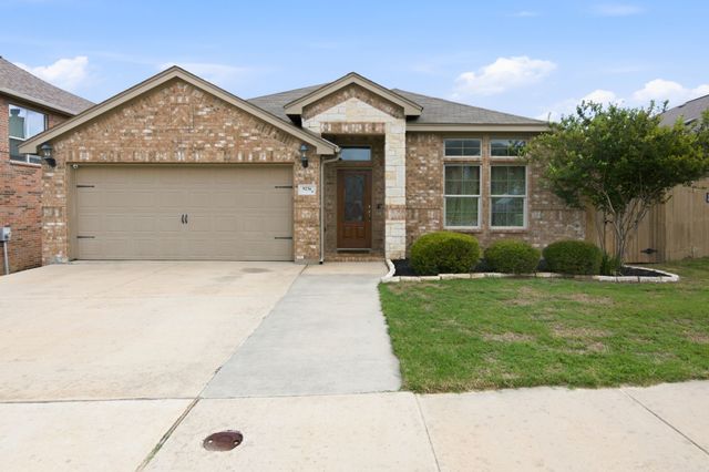 9236 Hunters Court, White Settlement, TX 76108