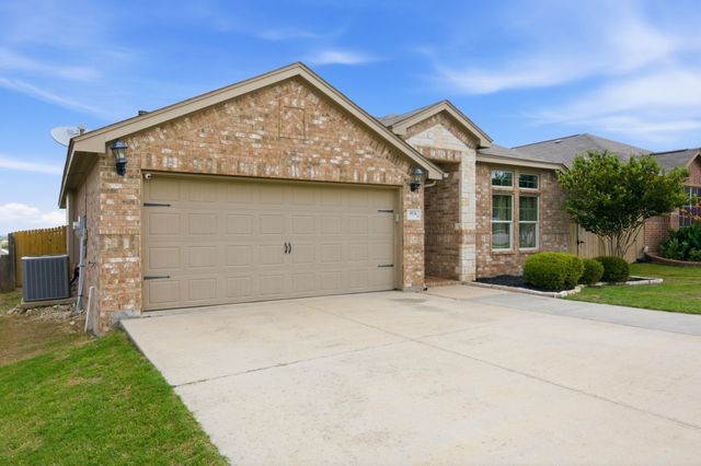 9236 Hunters Court, White Settlement, TX 76108