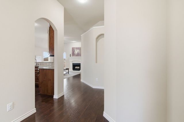9236 Hunters Court, White Settlement, TX 76108