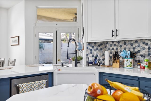 11305 Darlington Avenue, Bakersfield, CA 93312