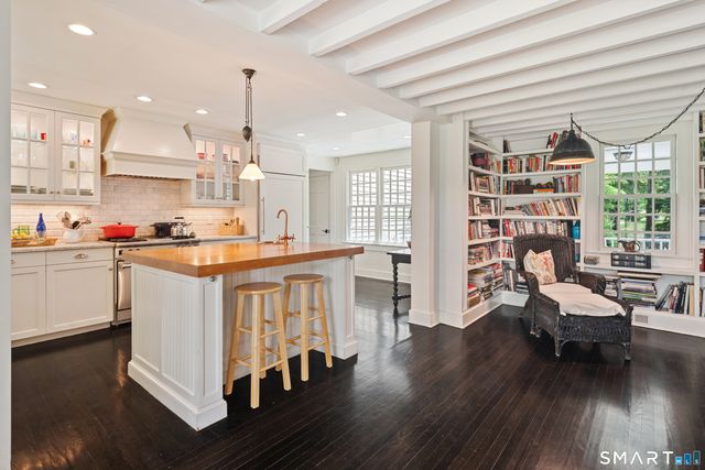 496 Trinity Pass Road, New Canaan, CT 06840