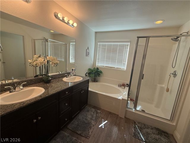 7564 Moose River Court, Las Vegas, NV 89166