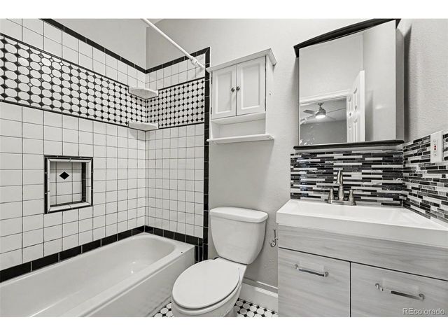 2439 N Ogden St, Denver, CO 80205