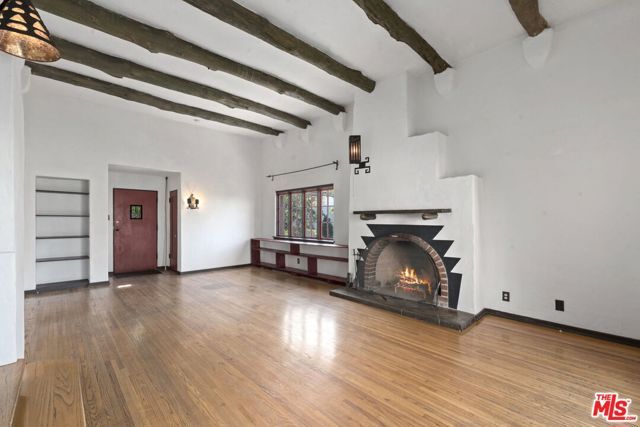 1431 Avon Park Ter., Los Angeles, CA 90026