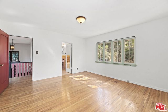 1431 Avon Park Ter., Los Angeles, CA 90026