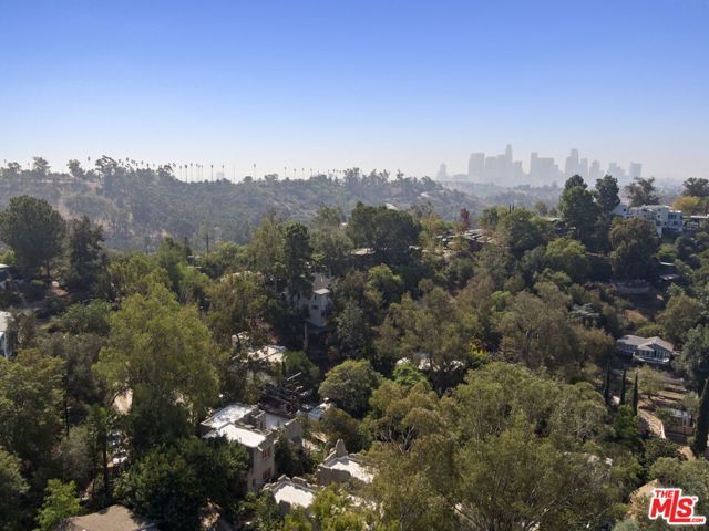 1431 Avon Park Ter., Los Angeles, CA 90026