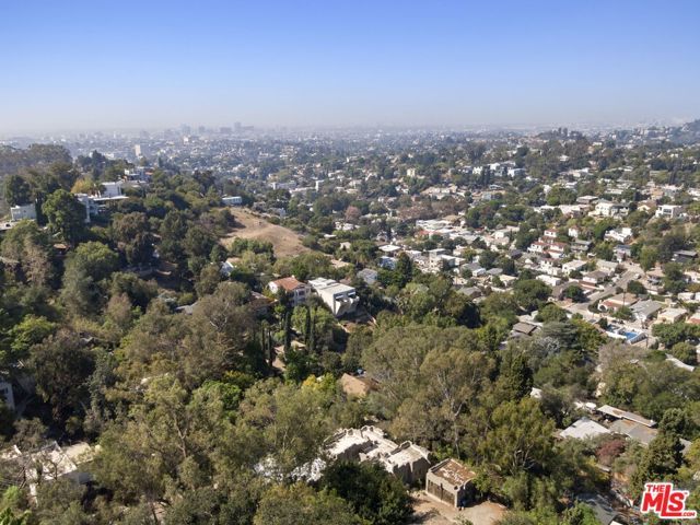1431 Avon Park Ter., Los Angeles, CA 90026