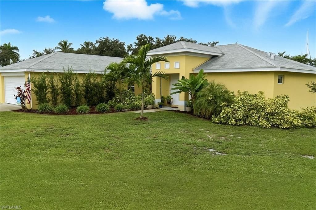 176 Venus Cay, NAPLES, FL 34114 — exterior