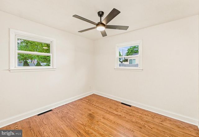 112 CRESSMONT AVE, Blackwood, NJ 08012