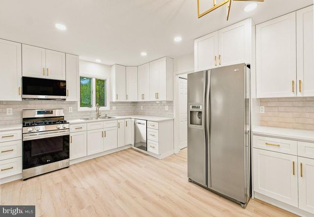 112 CRESSMONT AVE, Blackwood, NJ 08012