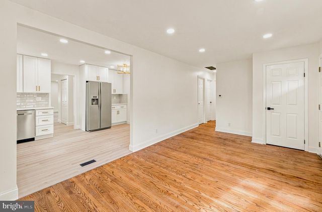 112 CRESSMONT AVE, Blackwood, NJ 08012