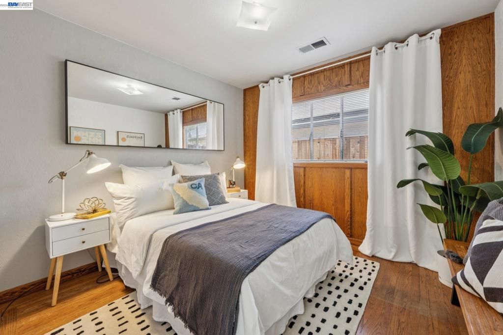 Image 23 of property listing at 107 VIRGINIA STREET, Hayward, CA 94544