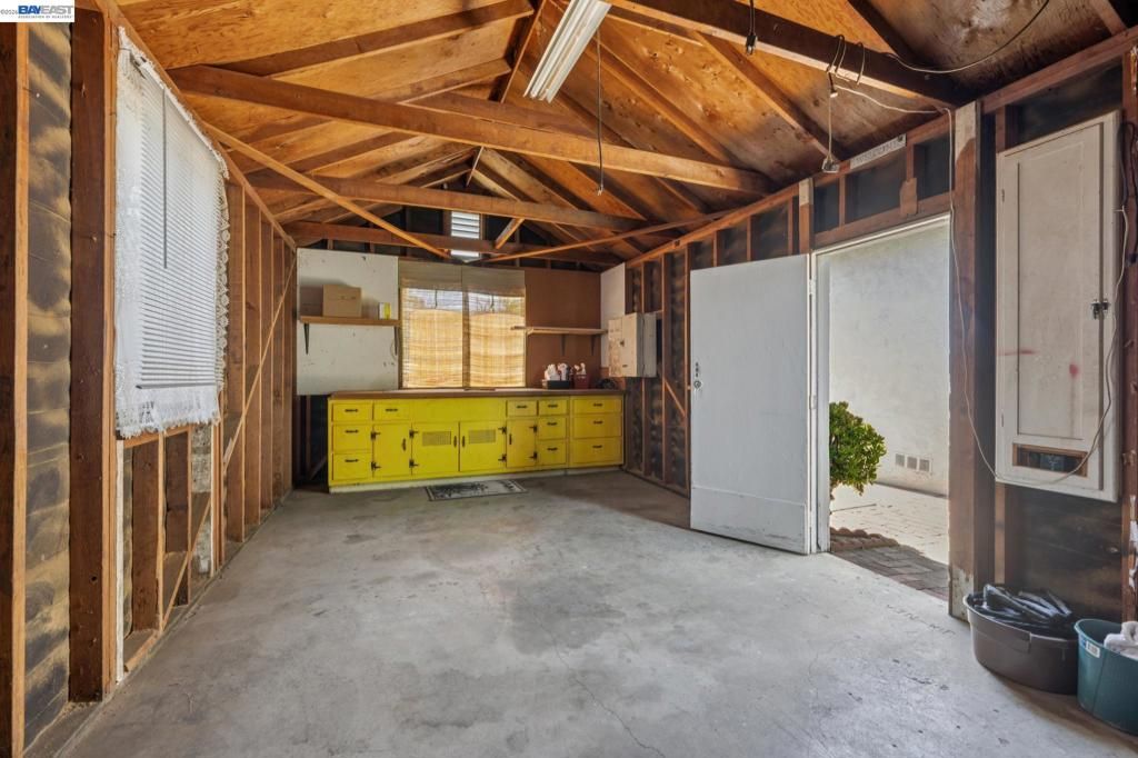 Image 29 of property listing at 107 VIRGINIA STREET, Hayward, CA 94544