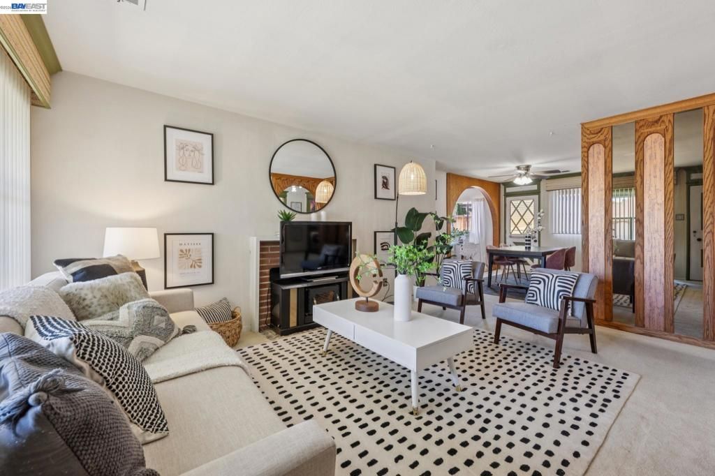 Image 4 of property listing at 107 VIRGINIA STREET, Hayward, CA 94544