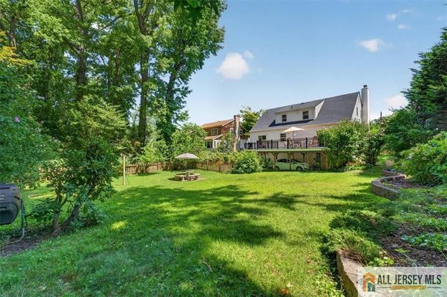 179 Lake Avenue, Metuchen, NJ 08840