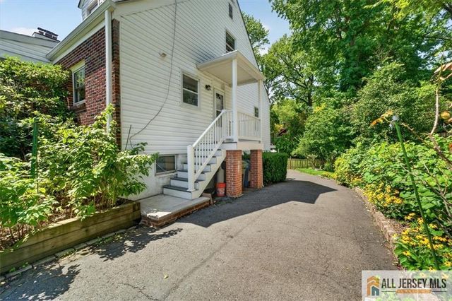 179 Lake Avenue, Metuchen, NJ 08840