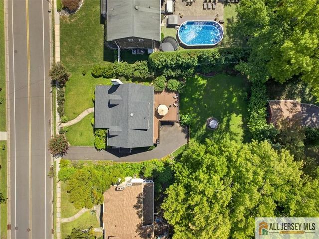 179 Lake Avenue, Metuchen, NJ 08840