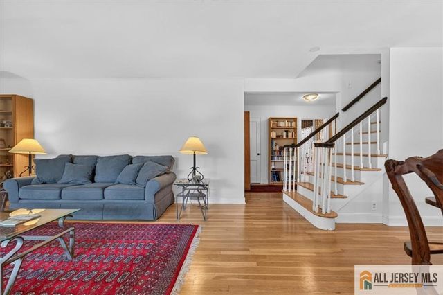 179 Lake Avenue, Metuchen, NJ 08840