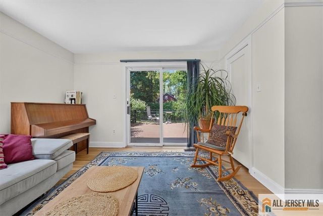 179 Lake Avenue, Metuchen, NJ 08840