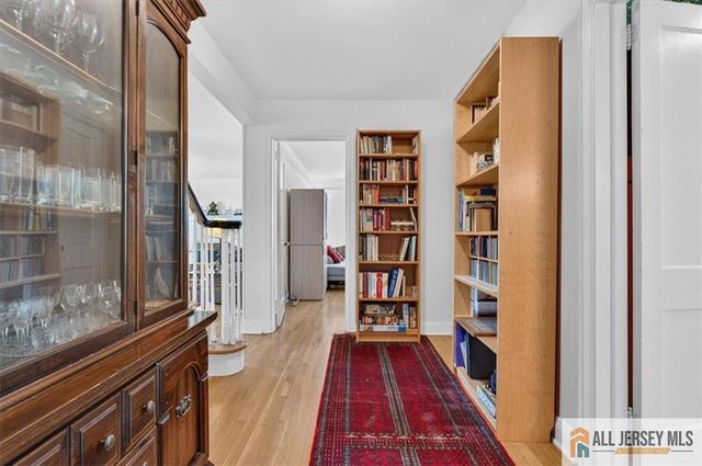 179 Lake Avenue, Metuchen, NJ 08840