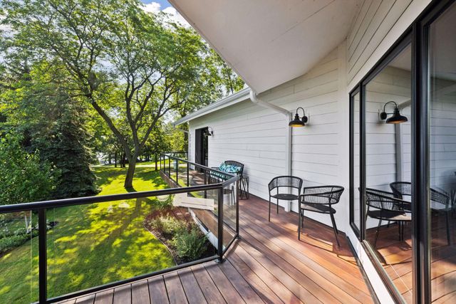 3550 Island View Circle NW, Prior Lake, MN 55372