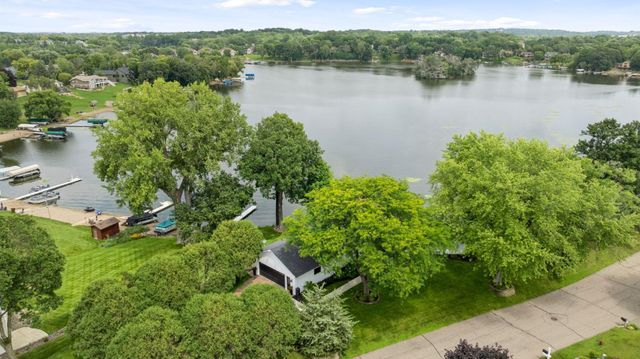 3550 Island View Circle NW, Prior Lake, MN 55372