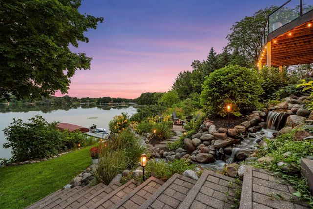 3550 Island View Circle NW, Prior Lake, MN 55372