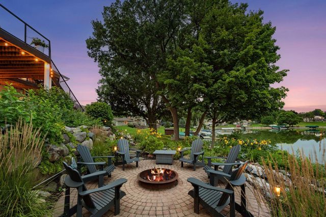 3550 Island View Circle NW, Prior Lake, MN 55372