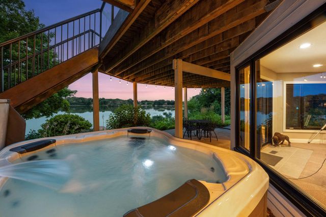 3550 Island View Circle NW, Prior Lake, MN 55372