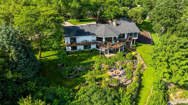 3550 Island View Circle NW, Prior Lake, MN 55372