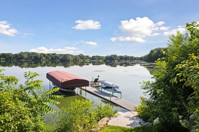 3550 Island View Circle NW, Prior Lake, MN 55372