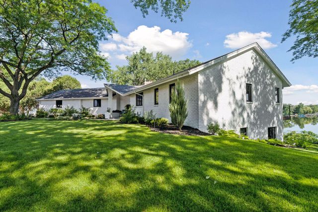 3550 Island View Circle NW, Prior Lake, MN 55372